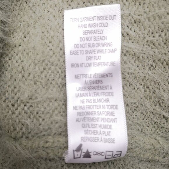 Ricki's Ladies Size Small Sage Green V-neck Eyelash Knit Straight Fit Sweater - Picture 5 of 8